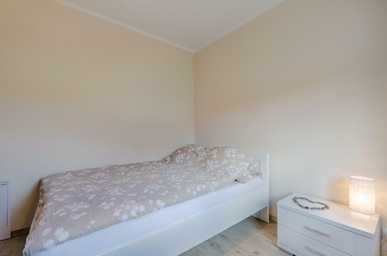 Nadmorskie Zacisze Debina  Buitenkant foto